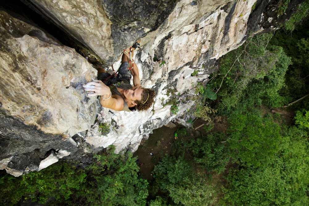 Laos climbing