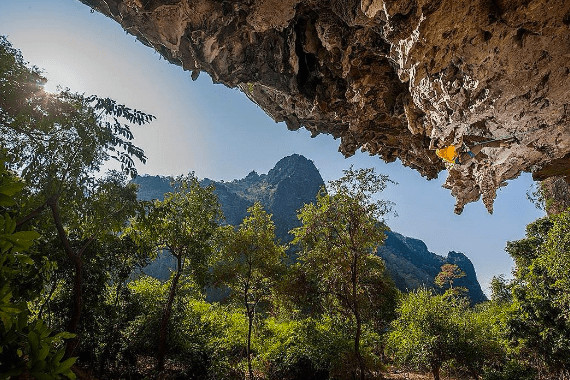 Climbing Destination Guide: Thakhek, Laos