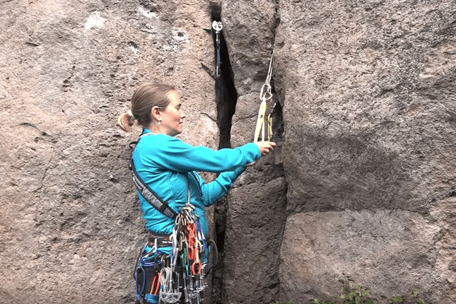 3 Methods for How to Build a Trad Anchor with Beth Rodden