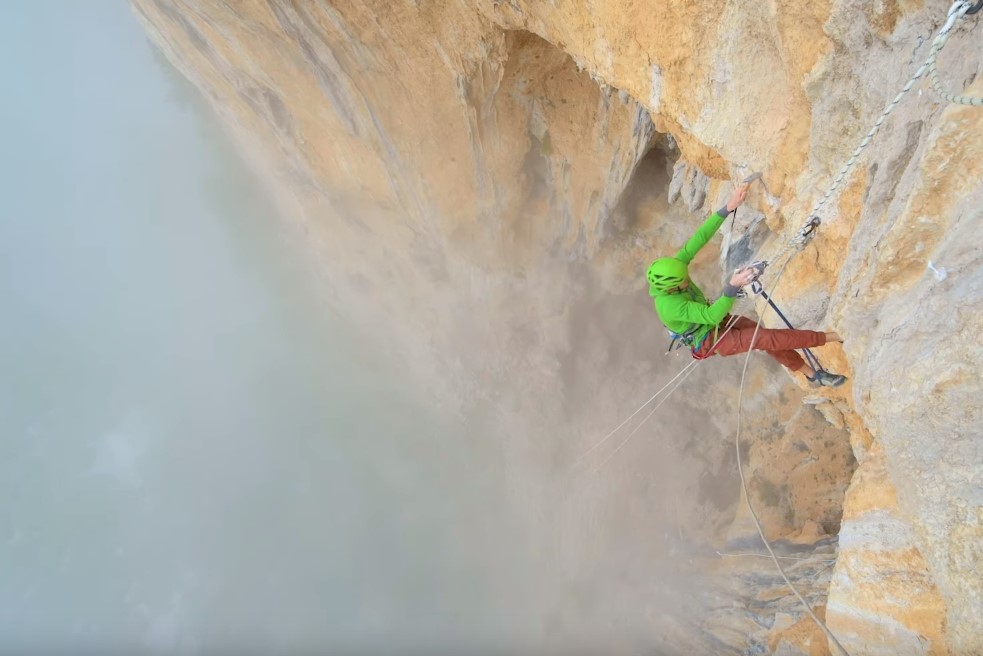 seb-Bouin-first-ascents-in-turkey