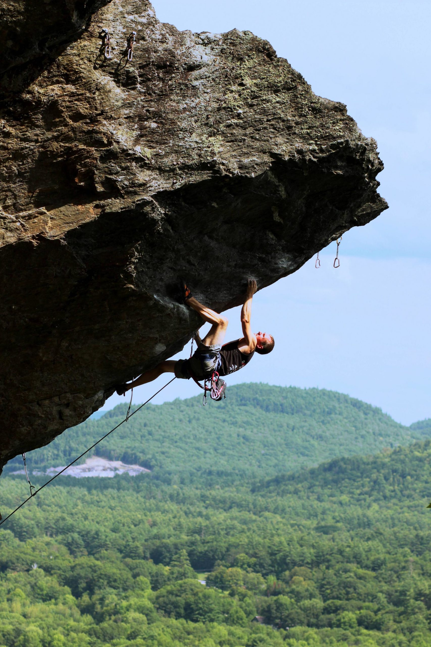 rock climbing projecting predator in rumney NH