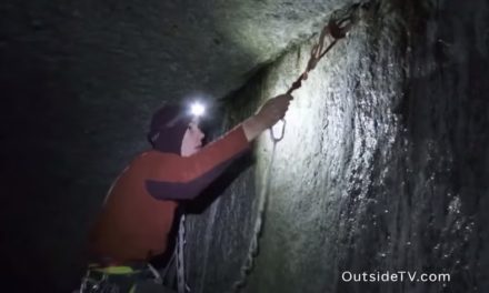 Alex Honnold Climbs the Nose of El Cap at Night