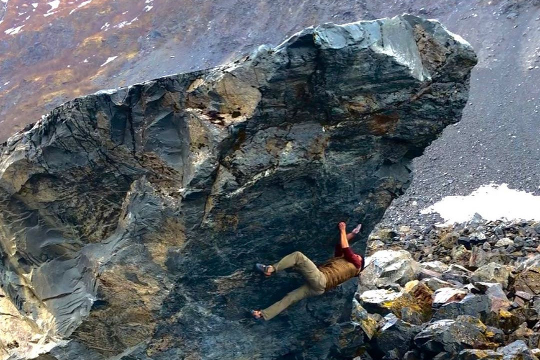 "Limit Bouldering" High Intensity Boulder Training